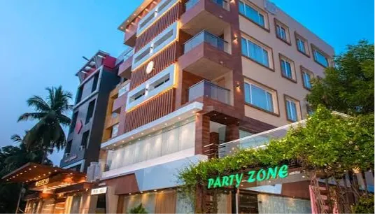 Hotel RAKS